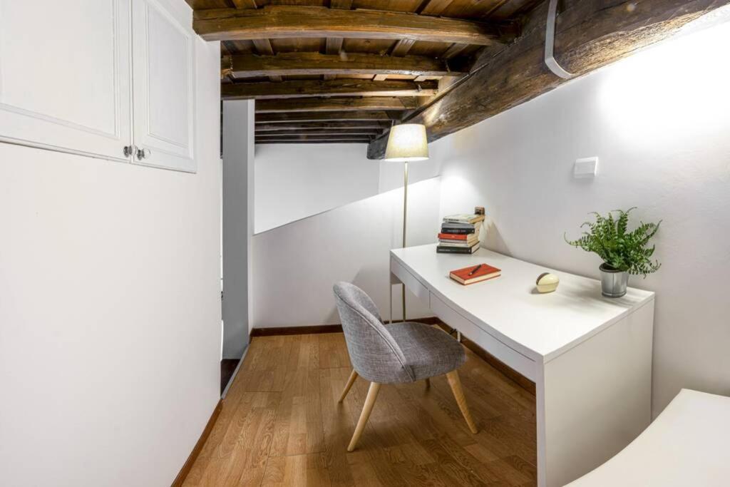 Chiara'S Place At Pantheon - Your Apt In Rome Buitenkant foto